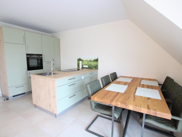 Küche und Essbereich